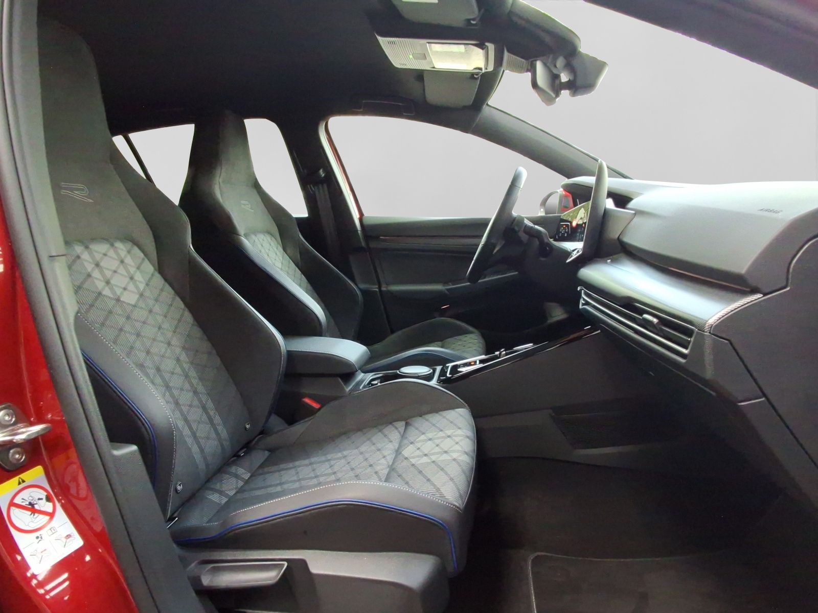 Volkswagen Golf 2.0 TDI DSG R-LINE STHZG MATRIX HuD ASSIST foto 4