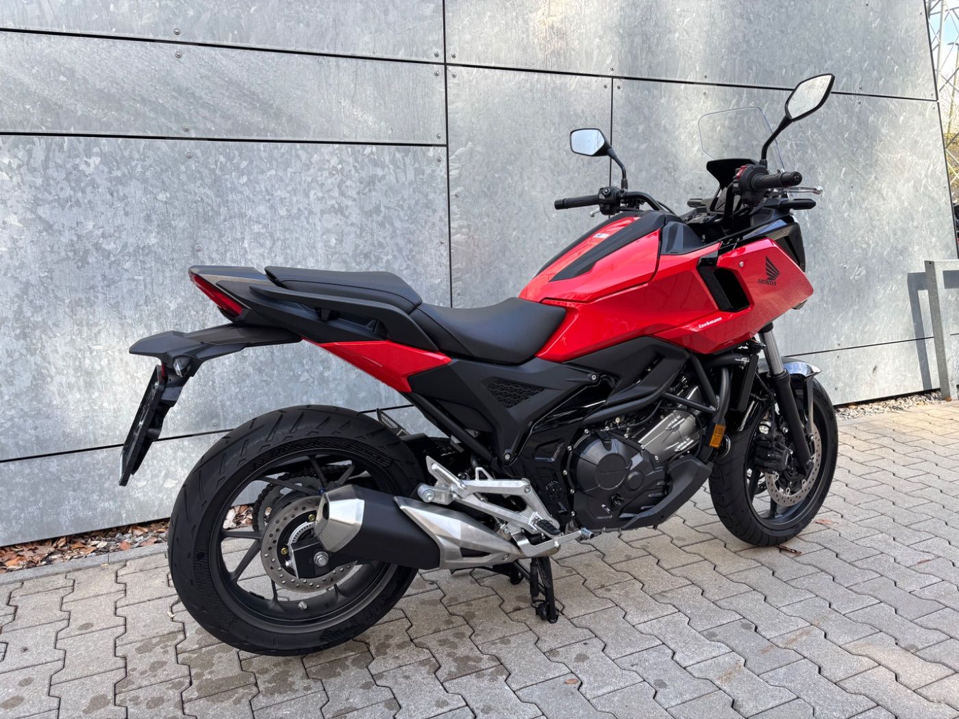 Fahrzeugabbildung Honda NC 750 X A 2025 Hauptständer