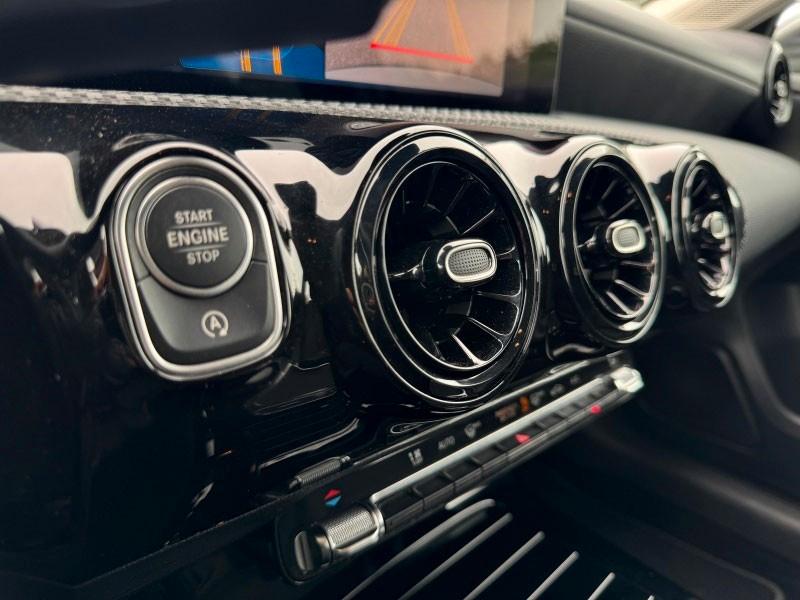Mercedes-Benz A-Class A 200, миниатюра 16