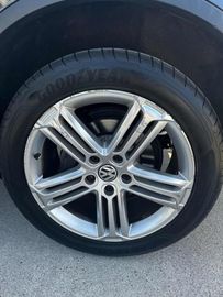 Volkswagen Touareg - 7