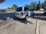 Volkswagen Touran - - gebrauchte VW Touran aus dem Jahr 2009