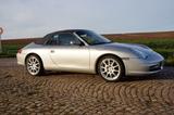 Porsche 911  996 Carrera 4 Cabriolet  - Porsche: Silber, 911