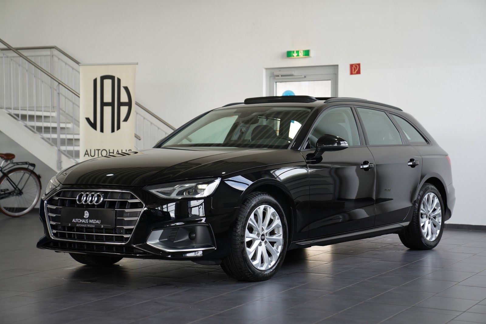 Audi A4 Avant 35 TDI advanced *AUT*NAV*PANO*STHZ* imagem 3