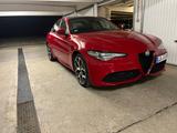 Alfa Romeo Giulia VELOCE 2.0 Turbo ,Pano ,2.Hd, Unfallfrei - Alfa Romeo Giulia Gebrauchtwagen