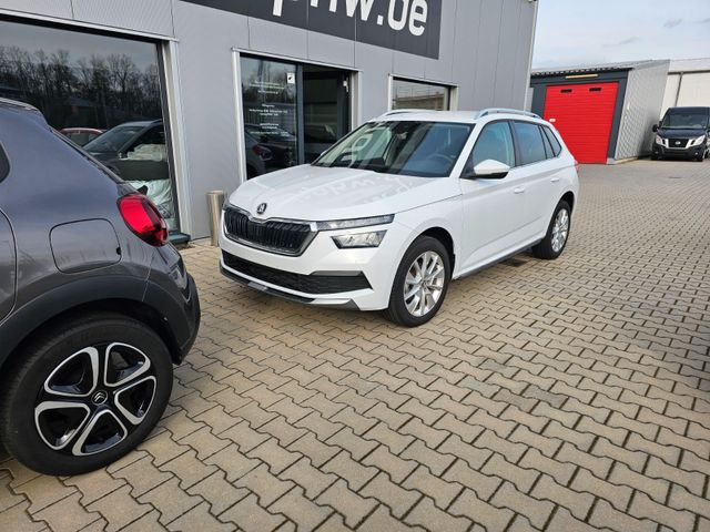 Skoda Kamiq Style 2Z-Klimaaut Chrom PDK SZH LED 17LMF