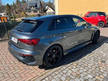 Bild 3 Audi RS3 Sportback 2.5 TFSI quattro S tronic