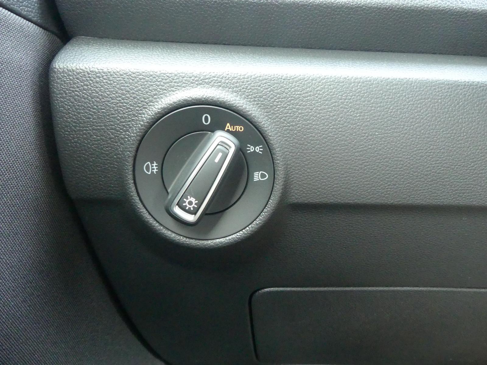 Volkswagen T-Roc 1.5 TSI Standheizung Navi Sitzheizung Spur, миниатюра 22