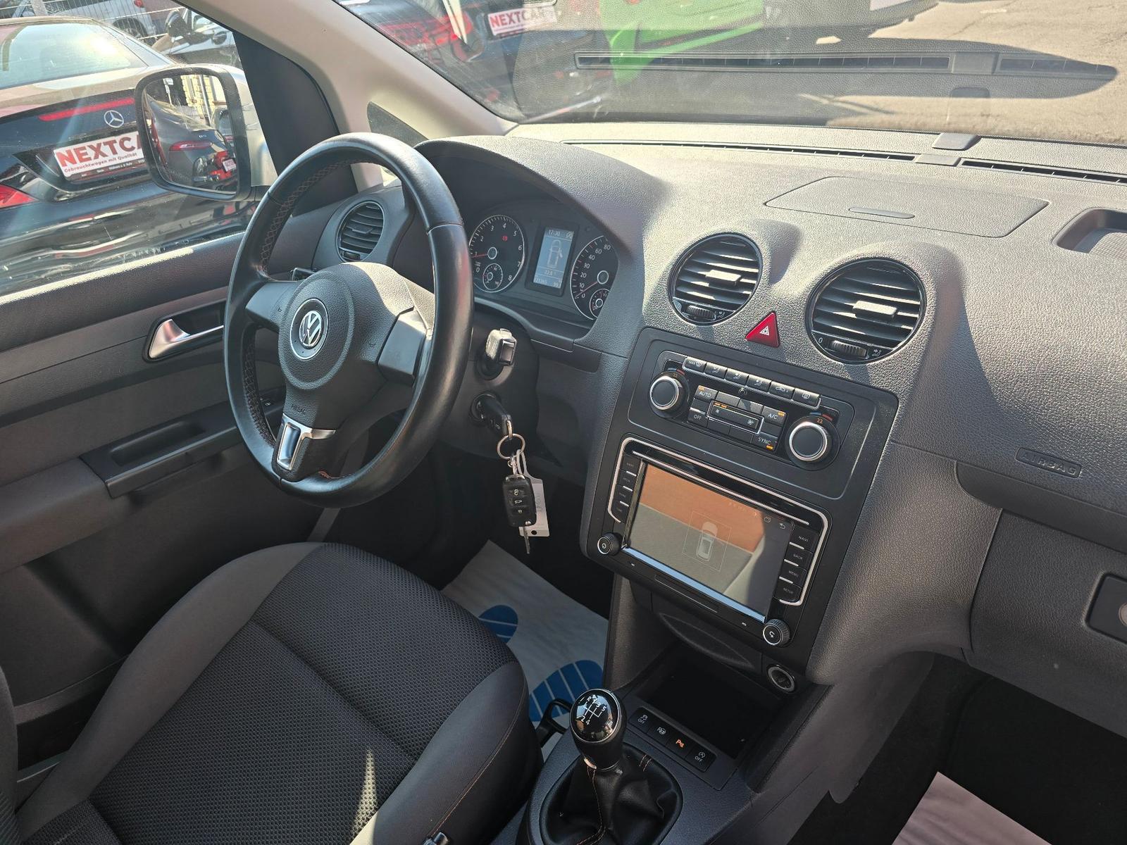 Volkswagen Caddy Maxi 1.2 TSI BMT JAKO-O Edition/7Sitzer/Na