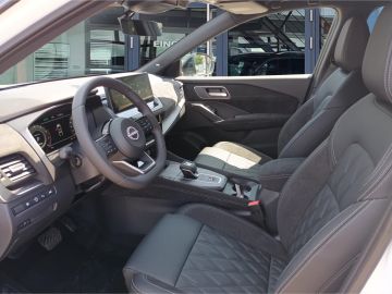 Nissan Qashqai Tekna+ 1.3 DIG-T °LED°PGD°RFK°HUD°BOSE°
