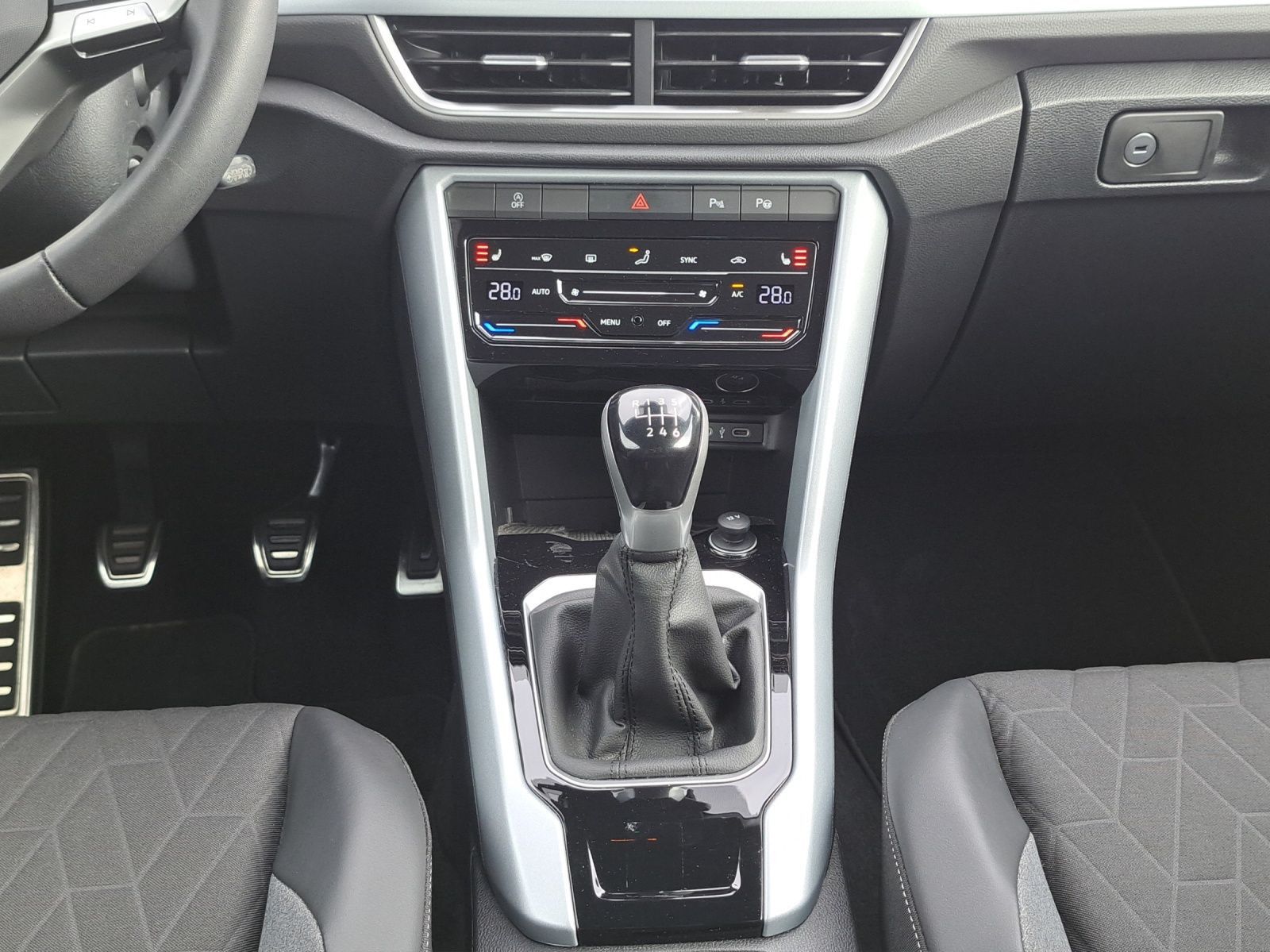Volkswagen T-Roc - Bild 6