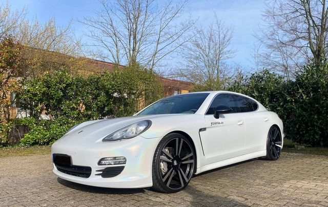 Porsche Panamera 4s V8