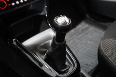 Fahrzeugabbildung Citroën C3 1.2 SELECTION 5-TÜR LED/SHZ/PDC/TEMP./PANO.