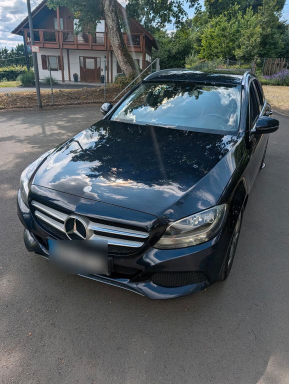 Image of Mercedes-Benz C 200