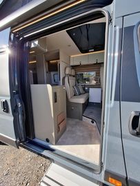 HYMER ERIBA HYMERCAR Yellowstone Fiat 640 Schlafdach Solar AHK