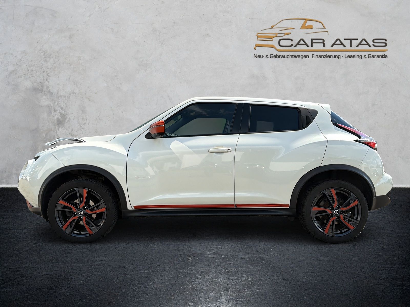 Fahrzeugabbildung Nissan Juke 1.6 TEKNA AUT. KEYLESS 360° KAM NAVI LEDER