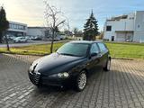 Alfa Romeo 147 1,9 Vollleder,Bose soundsystem - Alfa Romeo 147: 1.9