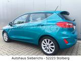Ford Fiesta Titanium "Ganzjahresreifen* *Sitzheizung* - Ford Fiesta mit Benzin-Antrieb: Schaltgetriebe