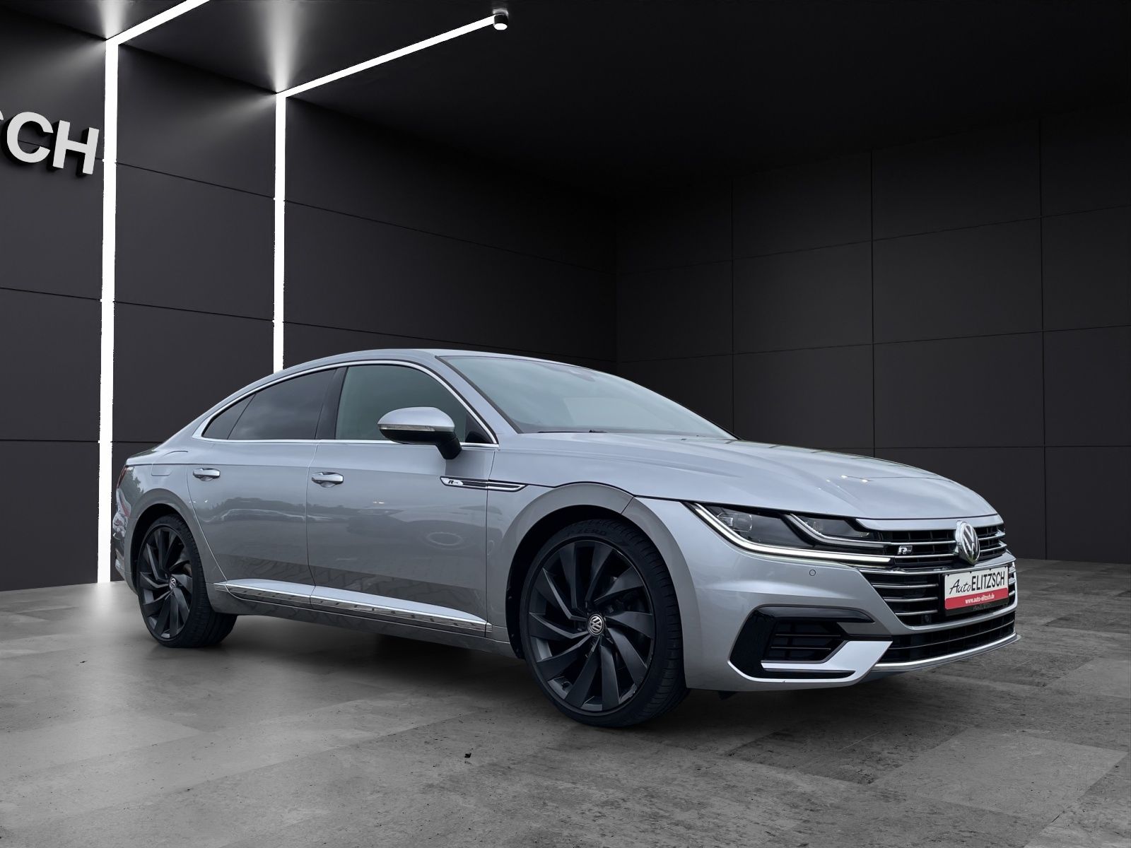 Fahrzeugabbildung Volkswagen Arteon R-Line TDI DCC LEDER DYNAUDIO NAVI ACC