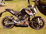 KTM Duke 200 - KTM DUKE 200
