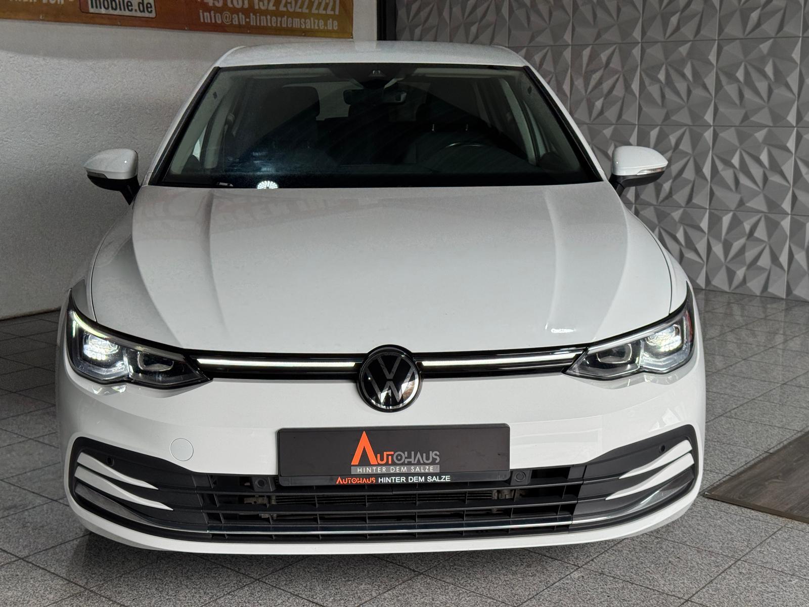Volkswagen Golf Style eTSI 1.5 LED/ACC/SZHG/MEMORY/MASSAG, миниатюра 3