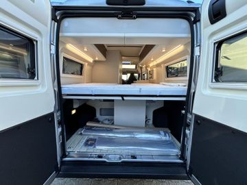 Westfalia Columbus 640 E 180 PS ATG Skyview Solar LITHIUM