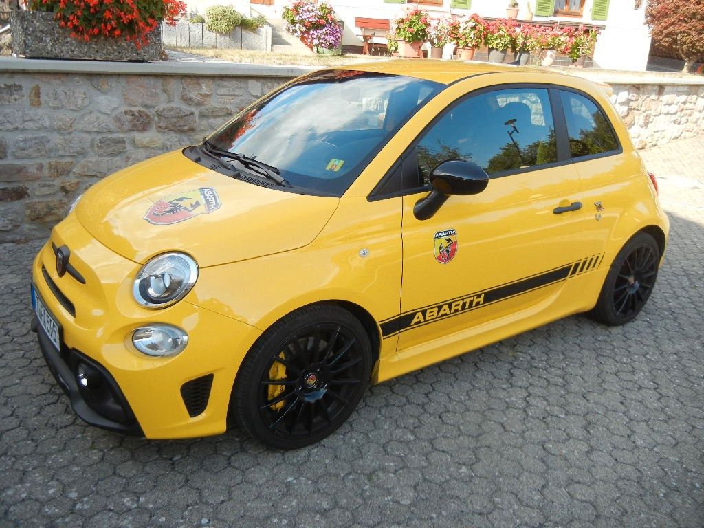 Image of Abarth 595 Competizione