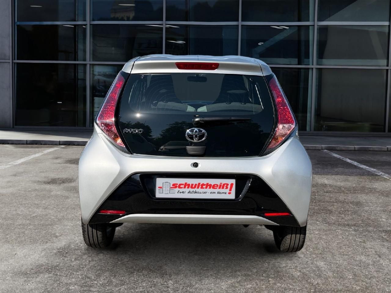 Fahrzeugabbildung Toyota AYGO x-play touch