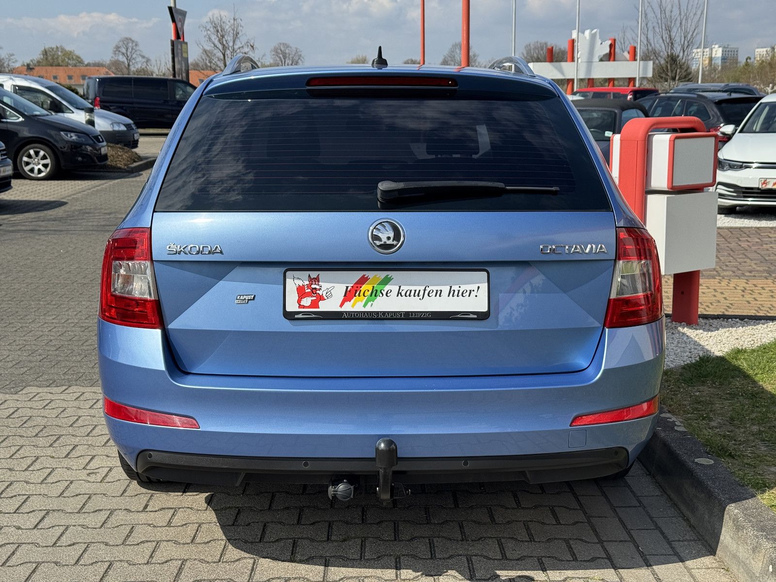 Fahrzeugabbildung SKODA Octavia 1.4 Elegance/Nav/DAB/Teilleder/Sound/Ahk
