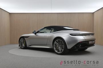 2024 Aston Martin DB12 照片 10