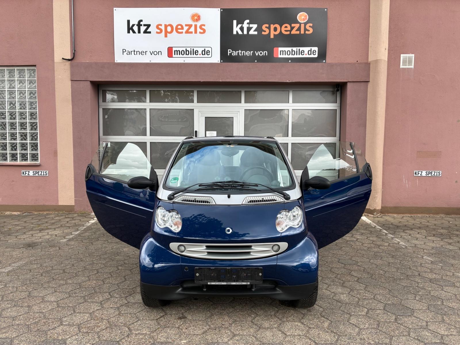 Smart ForTwo cabrio 2.HD|STARBLUE|AUTOMATIK|BRABUS|KLI
