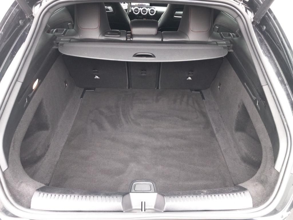 Fahrzeugabbildung Mercedes-Benz AMG CLA 45 4MATIC+ Shooting Brake Navi*Pano*SD