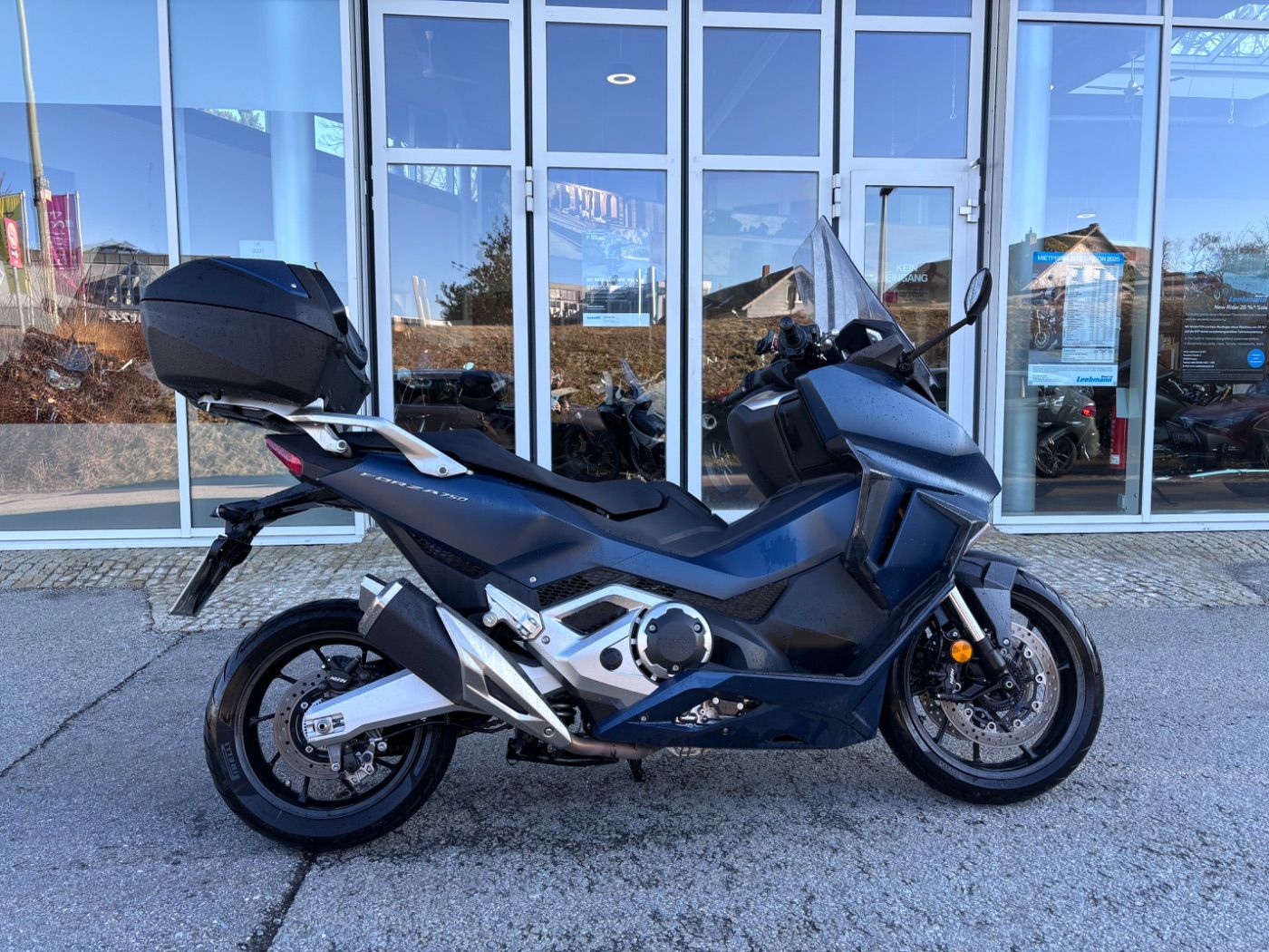 Fahrzeugabbildung Honda Forza 750 NSS 750, Windabweiser, Topcase,