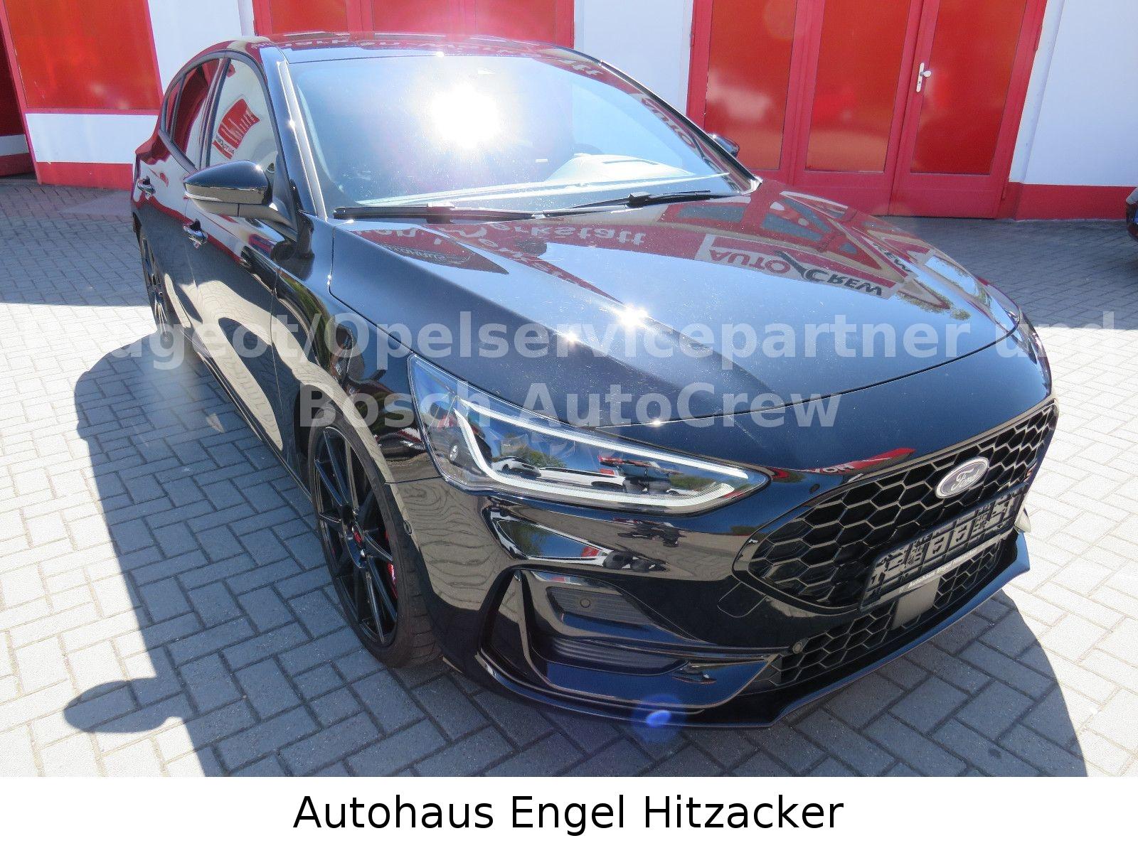 Ford Focus Lim. ST X Track-Paket