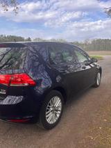 Volkswagen Golf 1.6 TDI DSG BMT CUP CUP - Volkswagen Golf Limousine Cup mit Diesel-Antrieb