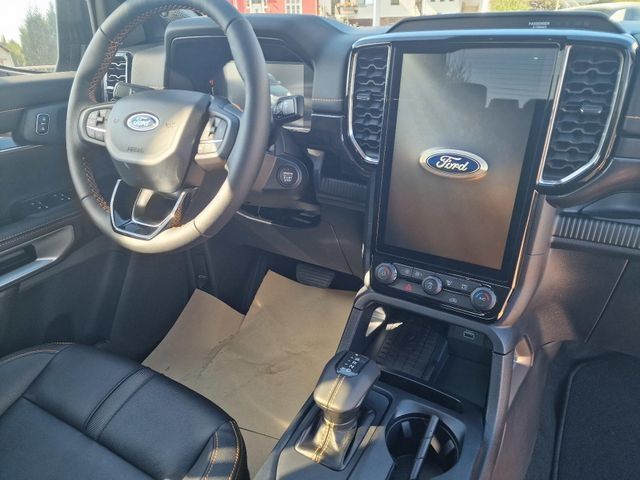 Fahrzeugabbildung Ford Ranger Wildtrak e-4WD Doppelkabine AHK LED ACC E