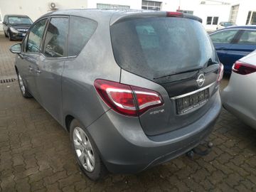 Bild 4 Opel Meriva B Innovation mit Pannoramadach