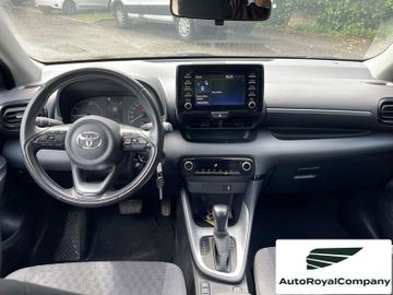Toyota Yaris - 12