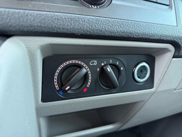 Transporter Kasten-Kombi lang 2.0 TDI Navi PDCv+