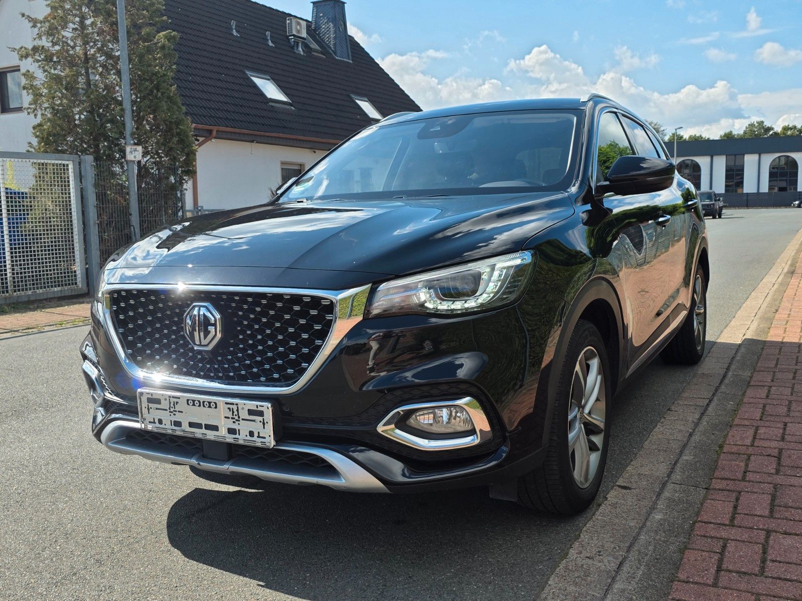 MG EHS 1.5 T Lux/Com Auto/LED/Kamera/343 imagem 2