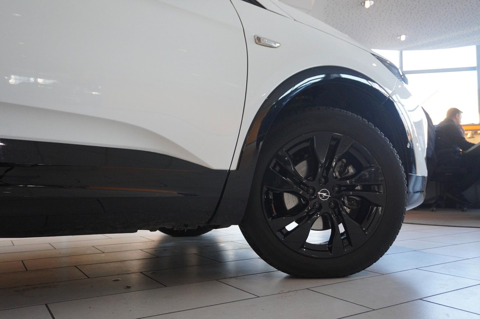 Fahrzeugabbildung Opel Grandland (X) 1.2T GS SPORT NAVI/LED/KAMERA/VIRT