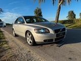 Volvo Verkaufe Volvo S40 T5 - gebrauchte Volvo S40 aus dem Jahr 2004