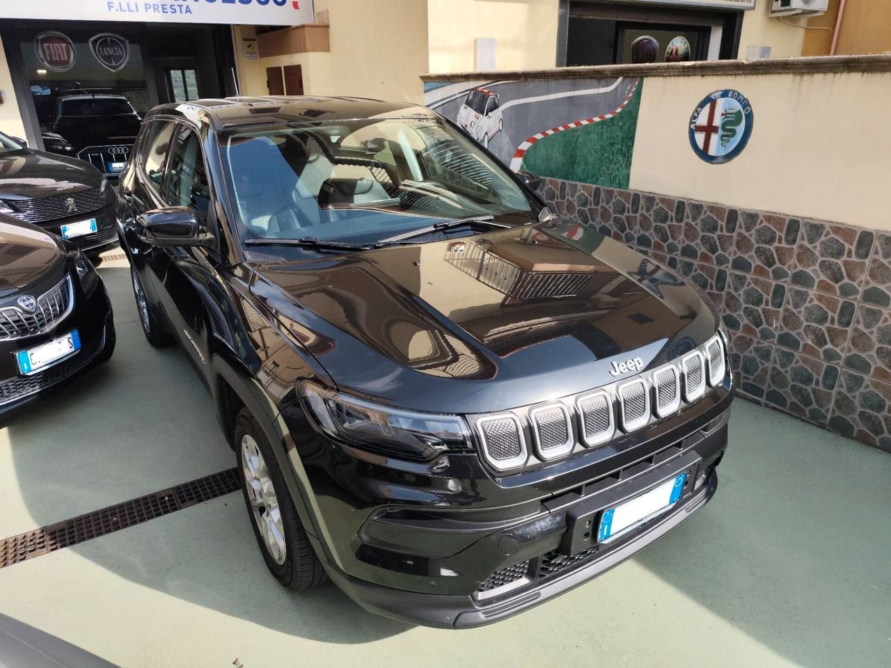 Jeep Compass 1.6 Business 130cv - 2021 imagem 3