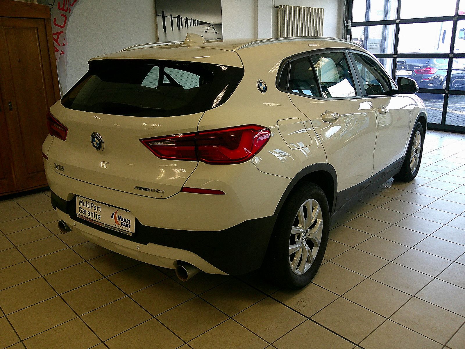 Fahrzeugabbildung BMW X2 sDrive 20 i Advantage / NAVI /AHK/