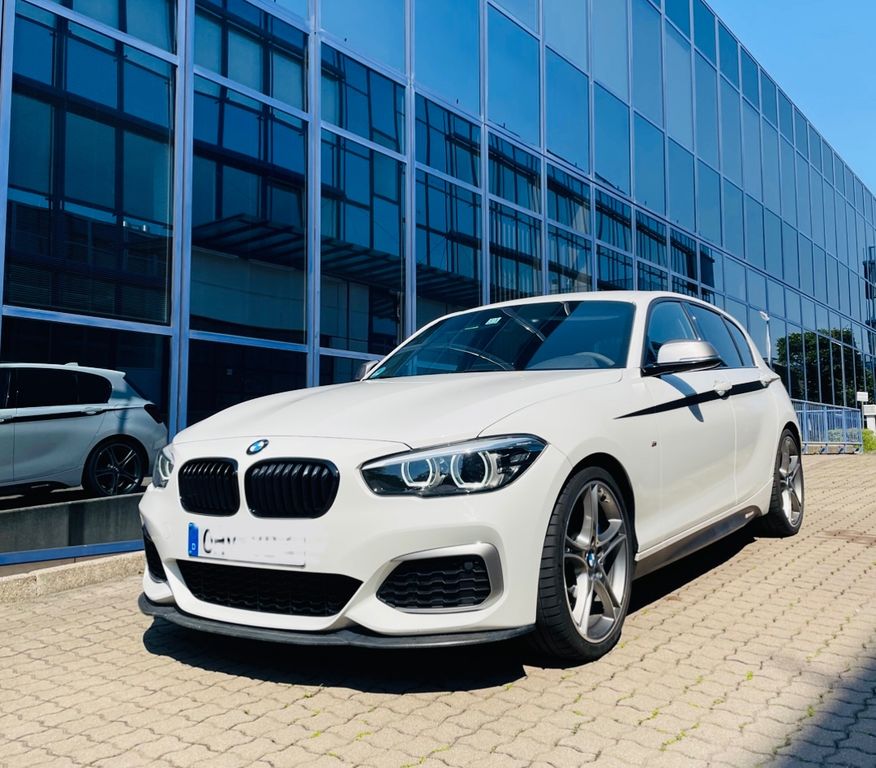 Image of BMW M140i