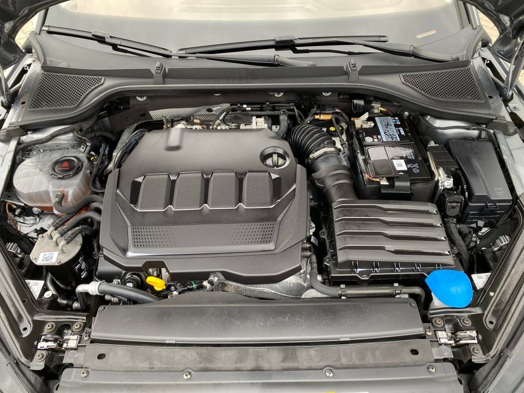 Fahrzeugabbildung SKODA Octavia Combi 2.0 TDI DSG 4x4 Scout