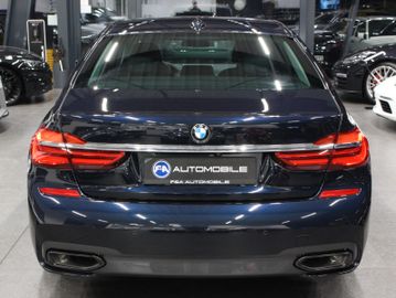 BMW 730 - 6