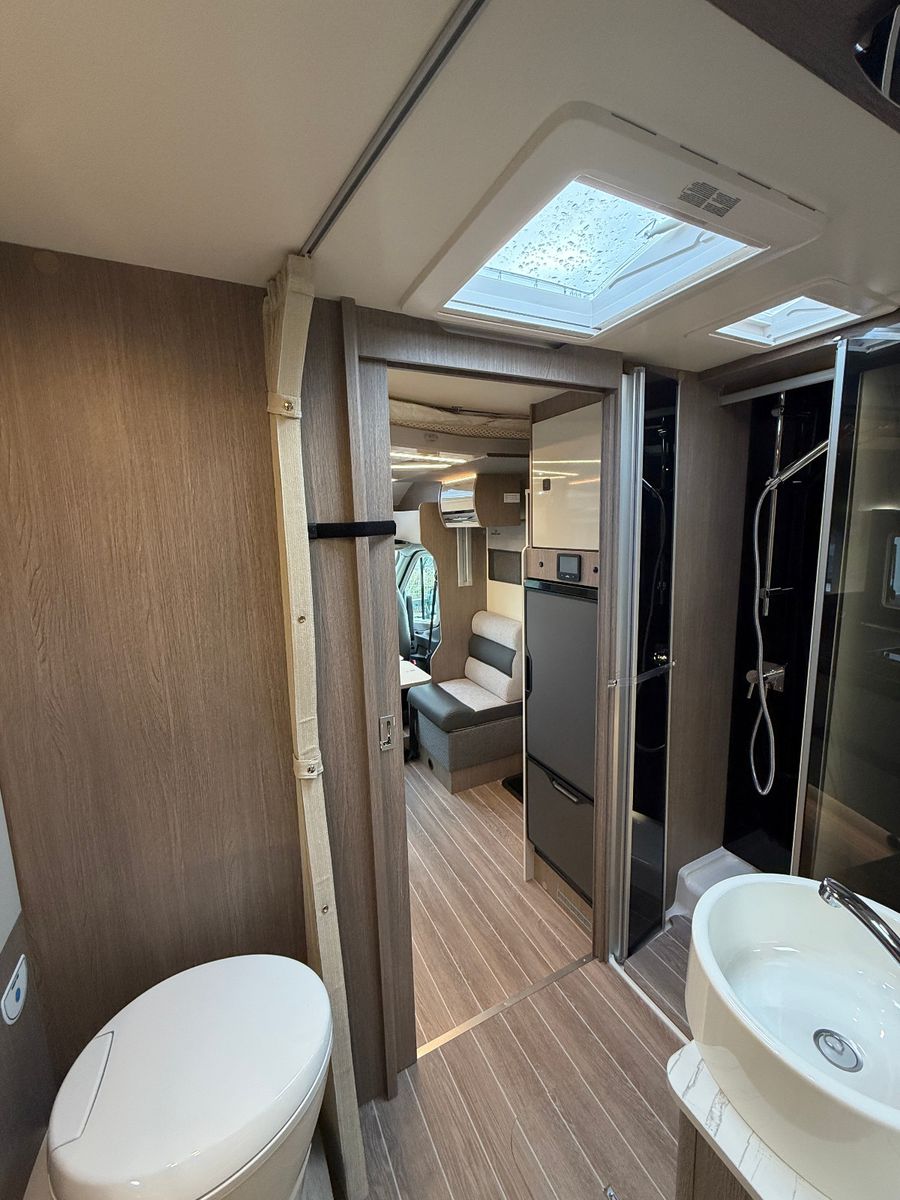 Fahrzeugabbildung Roller Team Zefiro 266 TL