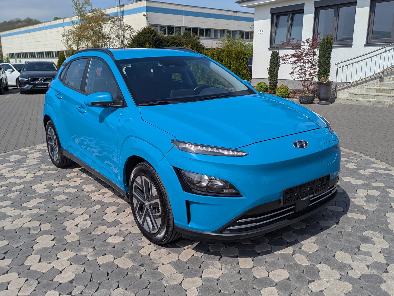 Hyundai Kona Elektro Select ACC SHZ LHZ CAM Smart-Link