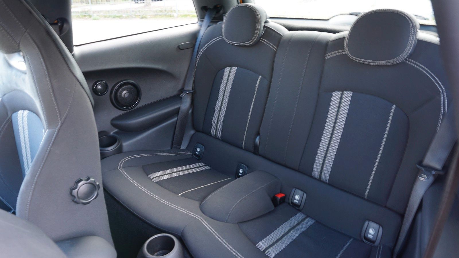 Fahrzeugabbildung MINI John Cooper Works LED,Navi,Harman&K,SH,PDC,SR+WR