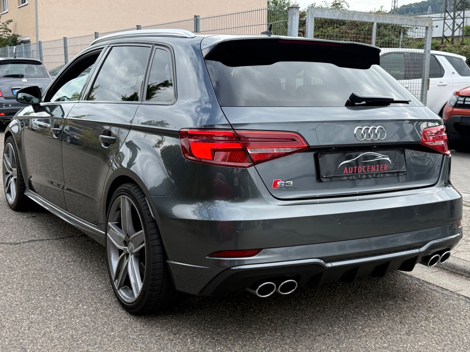 Audi S3 Sportback 2.0TFSI quattro S-Tronic Exclusive foto 10